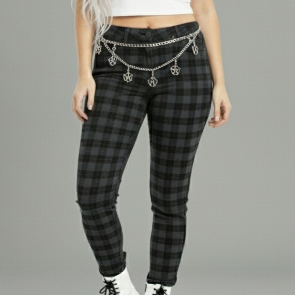 Torrid Black & Gray Plaid  Preppy Casual Goth Skinny Jeans Plus Size 14